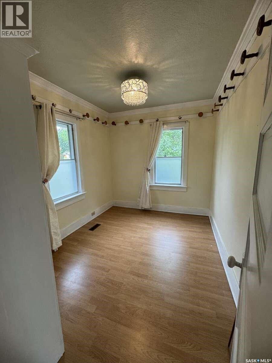 114 3rd Avenue Property Photo 18