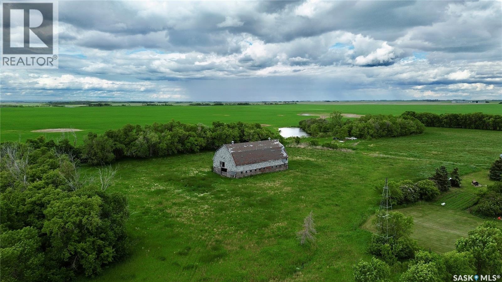Ruecker Acreage Property Photo 9