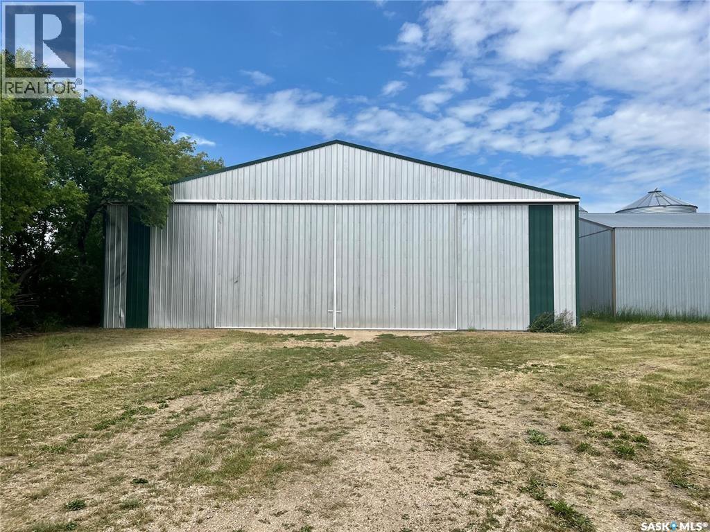 Ruecker Acreage Property Photo 23