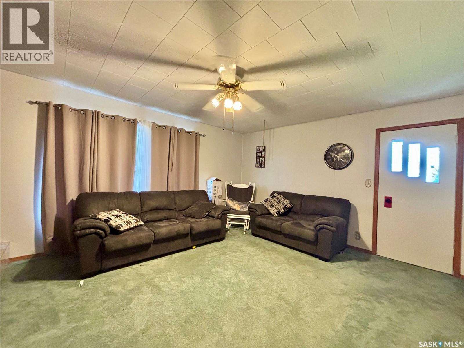 Ruecker Acreage Property Photo 35