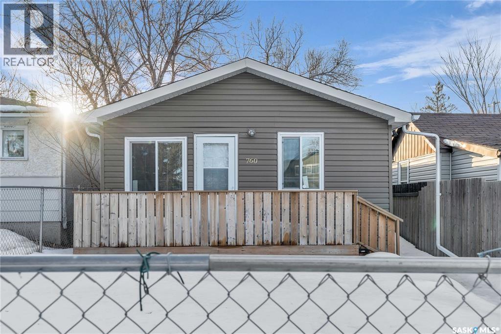 760 Rae Street Property Photo 1
