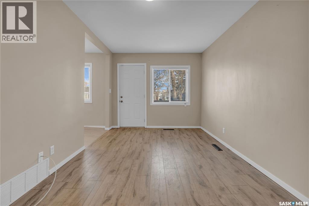 760 Rae Street Property Photo 4