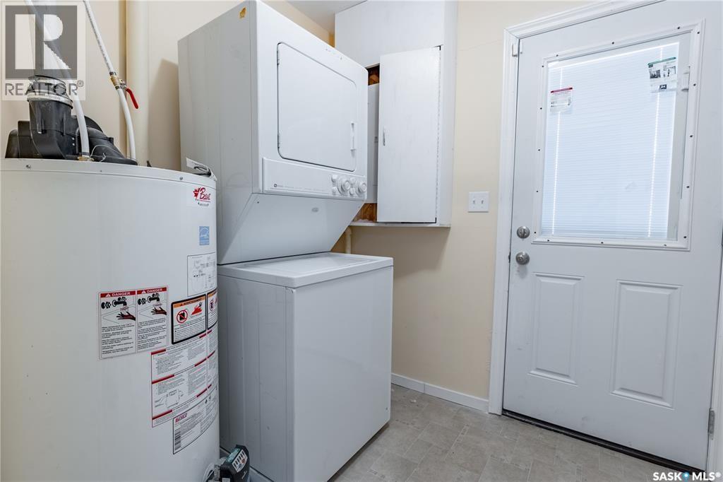 760 Rae Street Property Photo 5