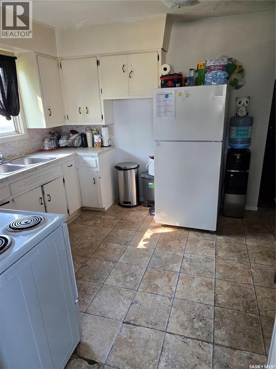 701 3rd Street Property Photo 4