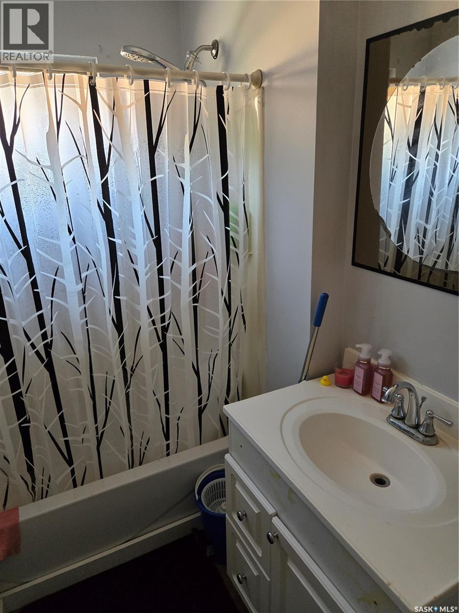 701 3rd Street Property Photo 13