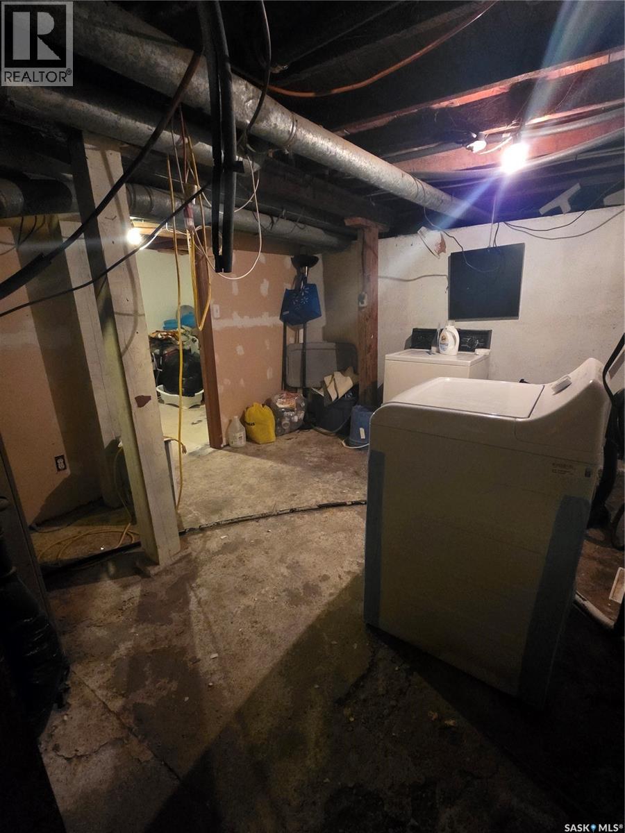 701 3rd Street Property Photo 22