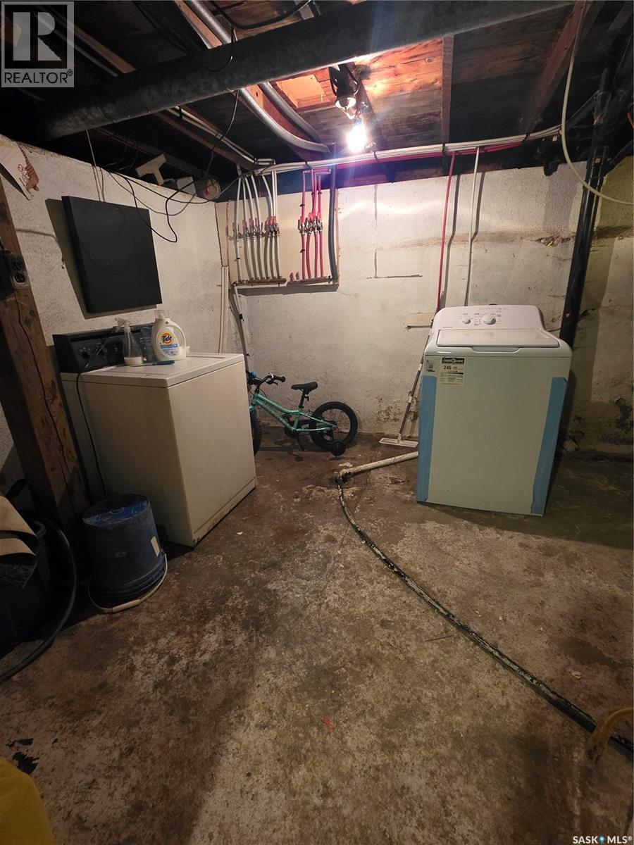 701 3rd Street Property Photo 26