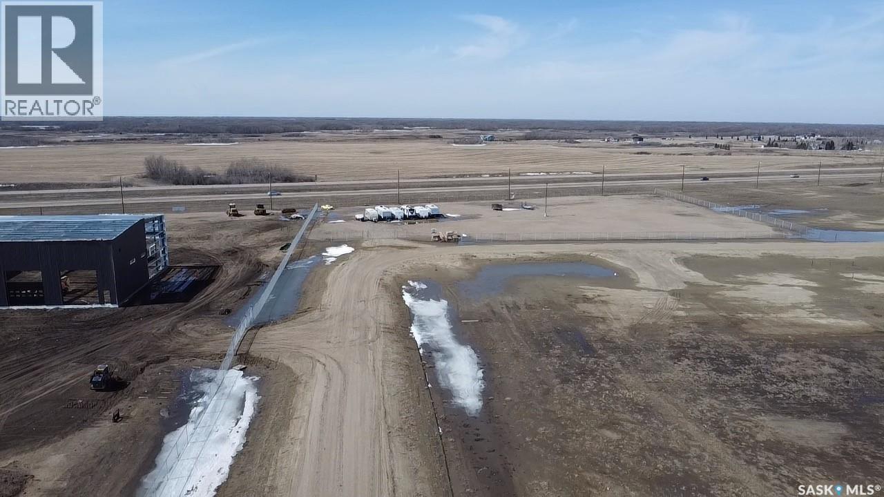 8 0 11 HIGHWAY Property Photo 1