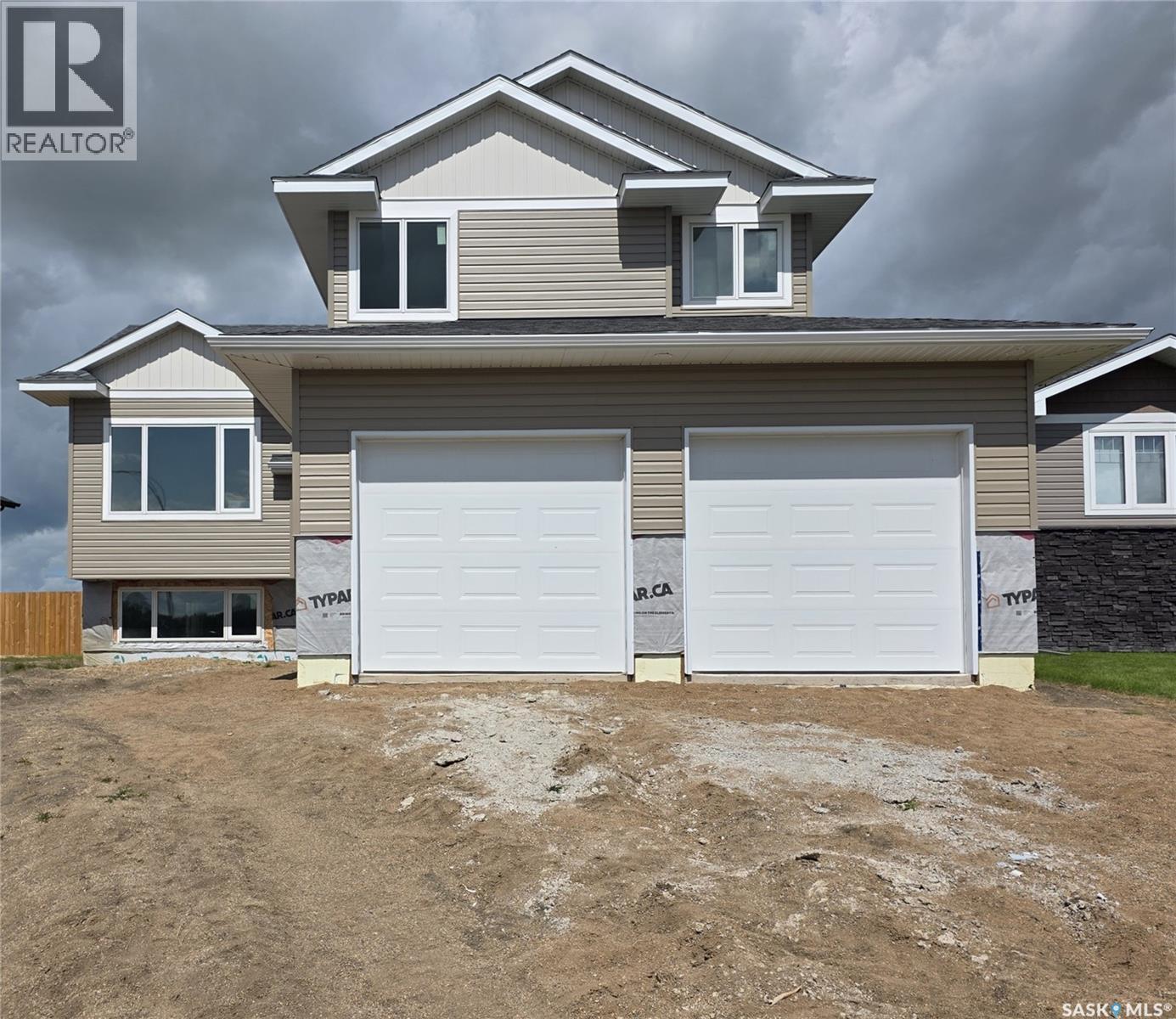 719 Doghide Drive Property Photo 1