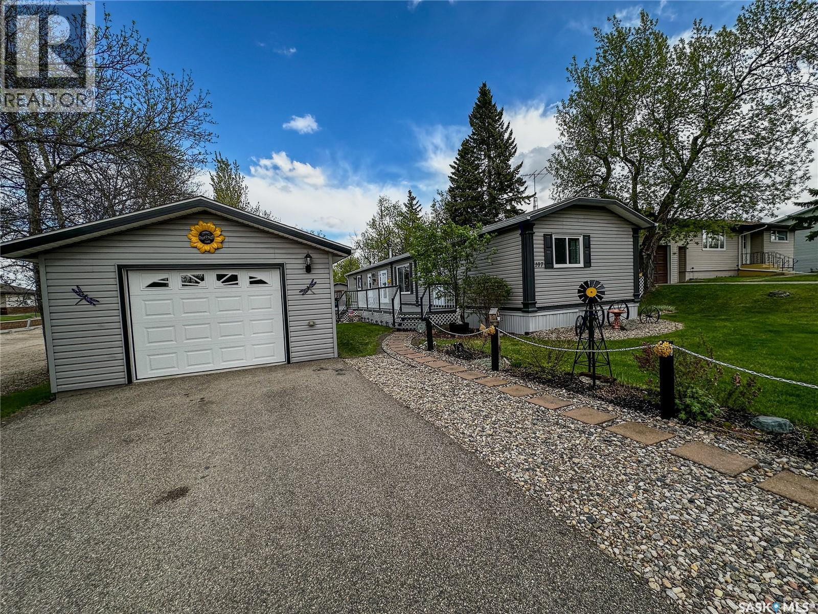 107 May Street Property Photo 1