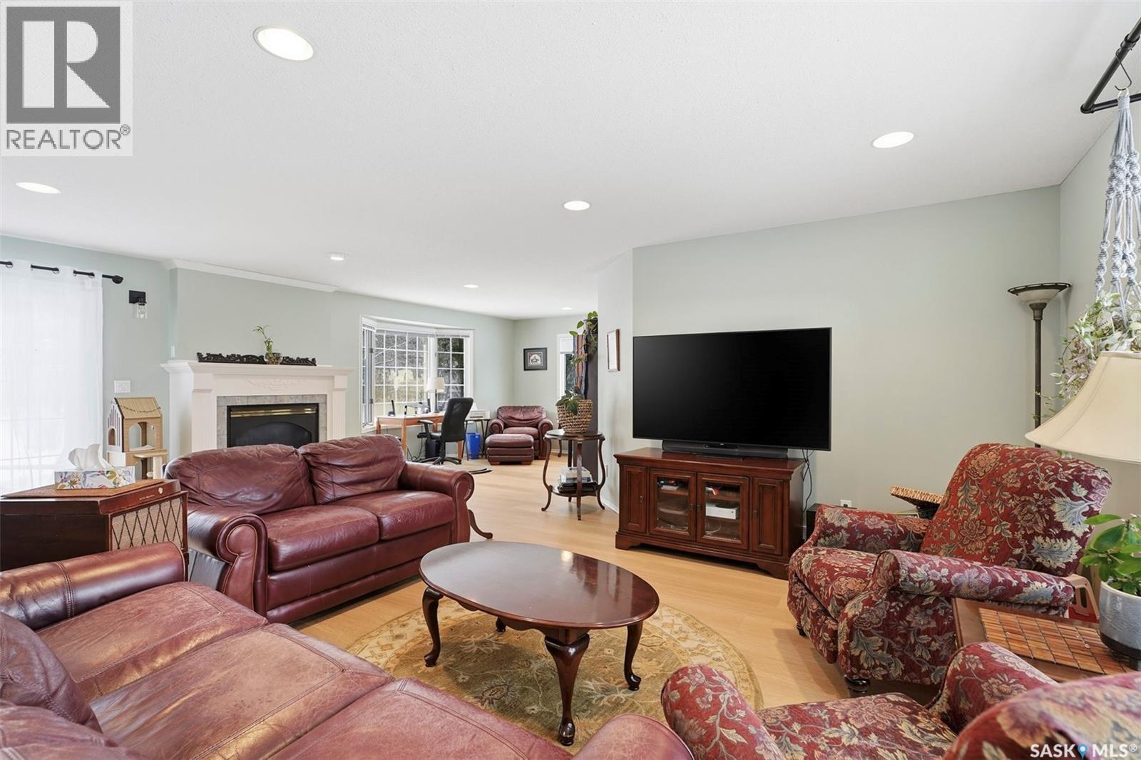 200 1st Avenue Property Photo 12