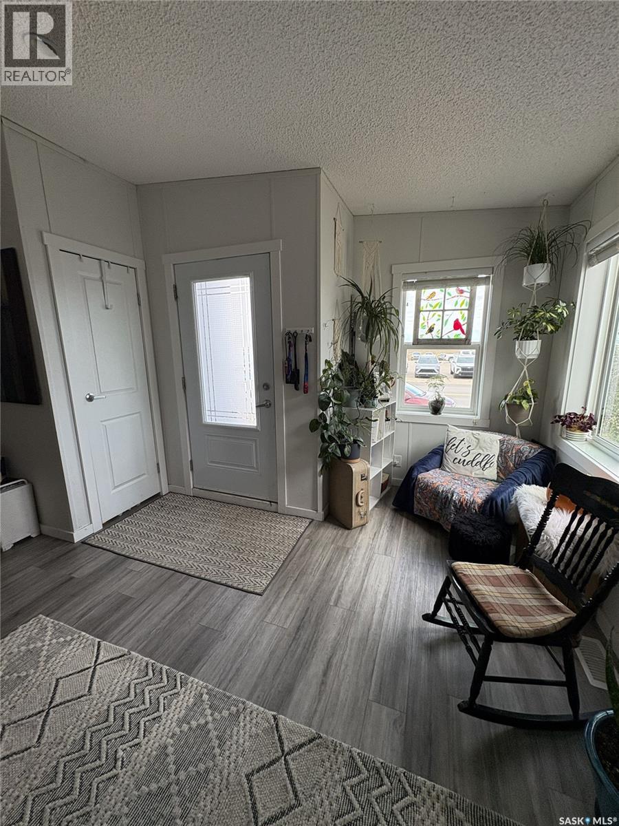 413 Railway Street Property Photo 7