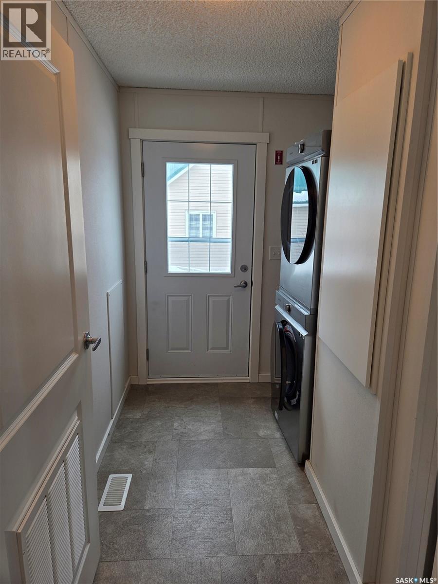 413 Railway Street Property Photo 37