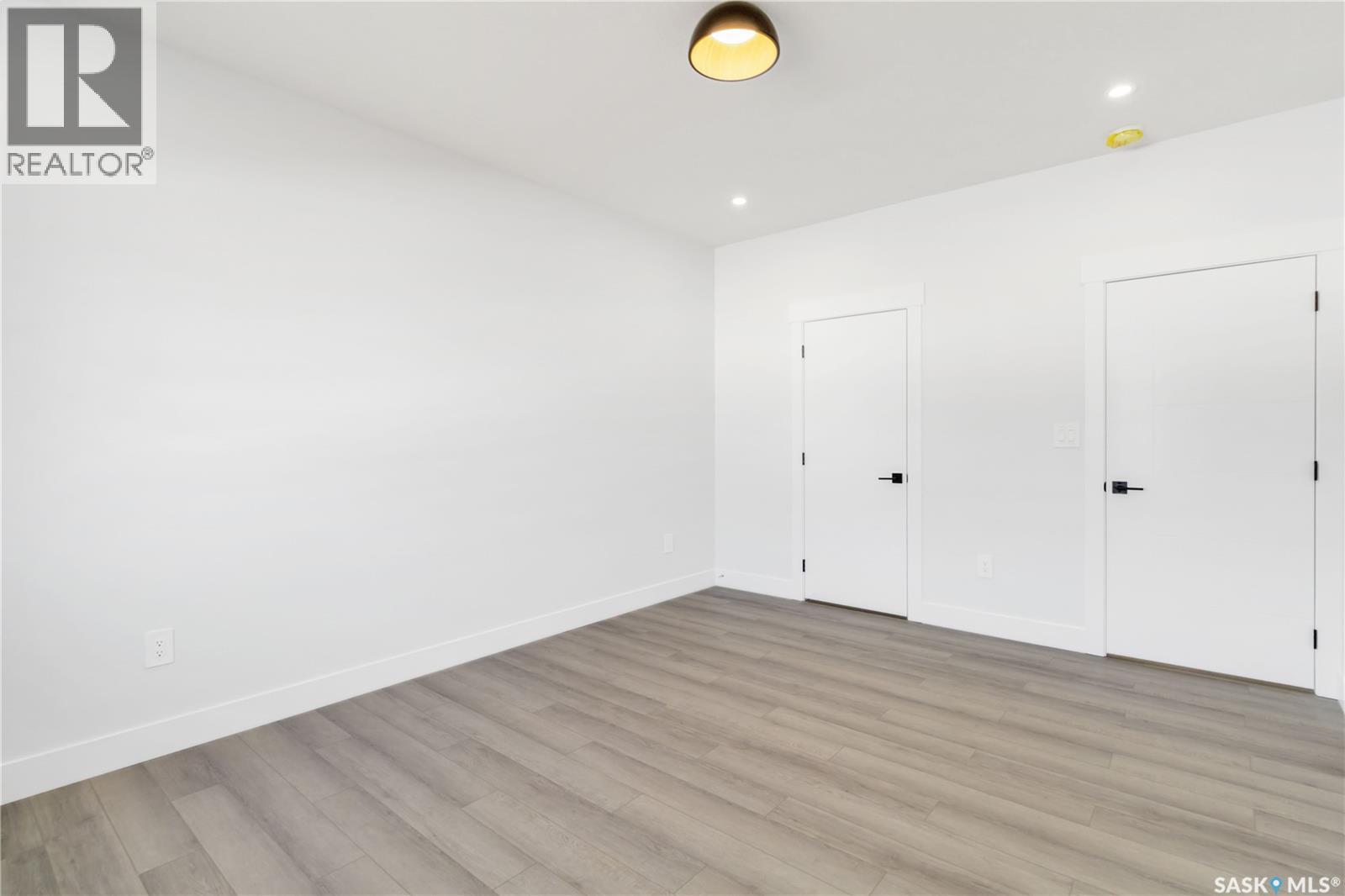 838 Ballesteros Crescent Property Photo 21