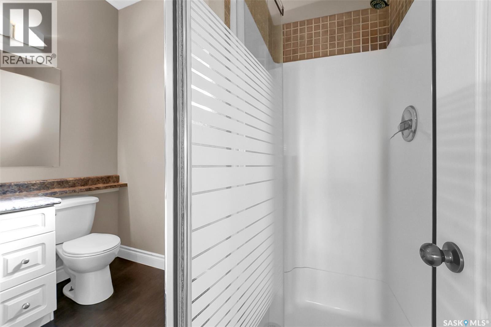 207 5th Avenue E Property Photo 13