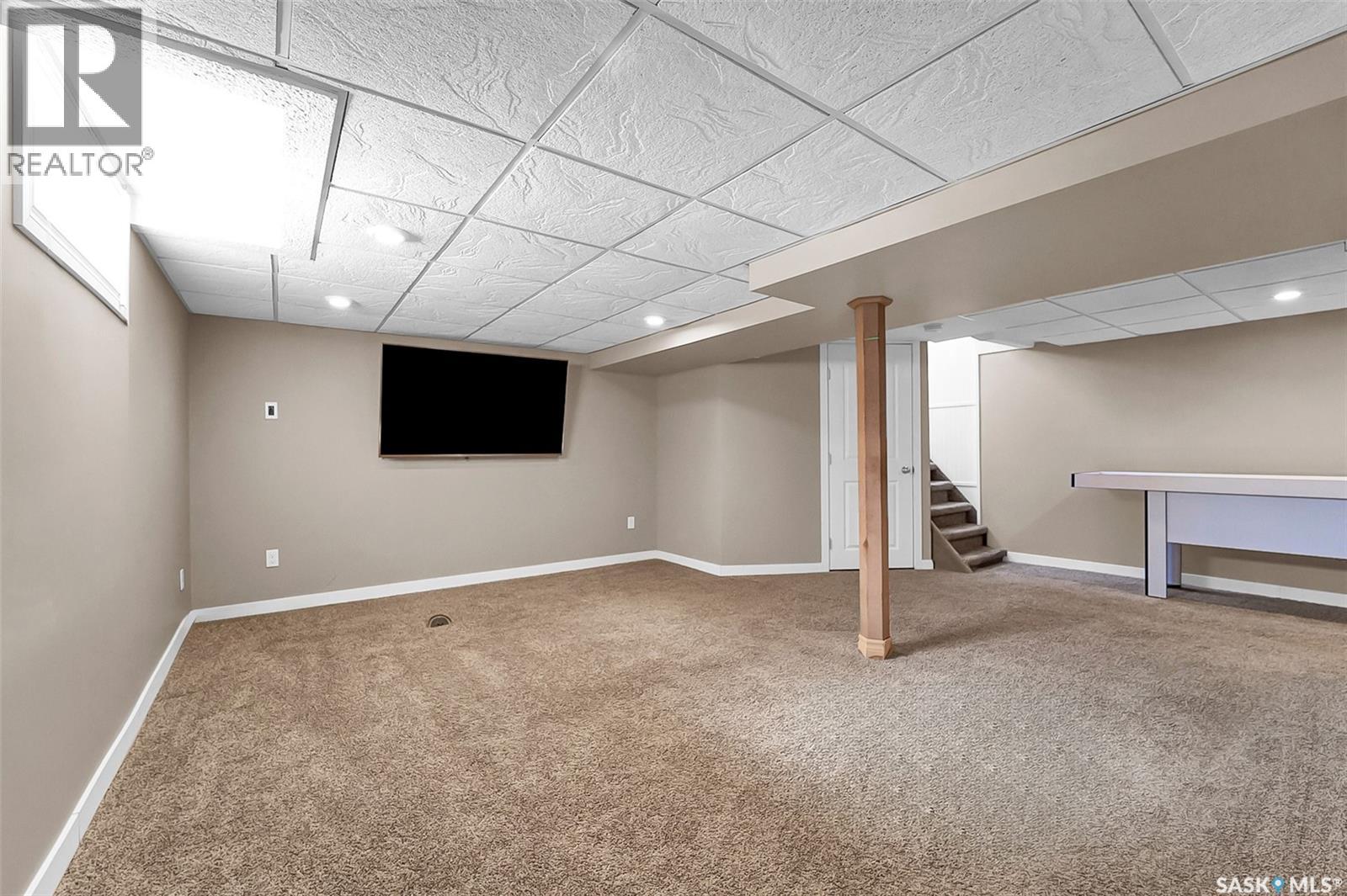 207 5th Avenue E Property Photo 25