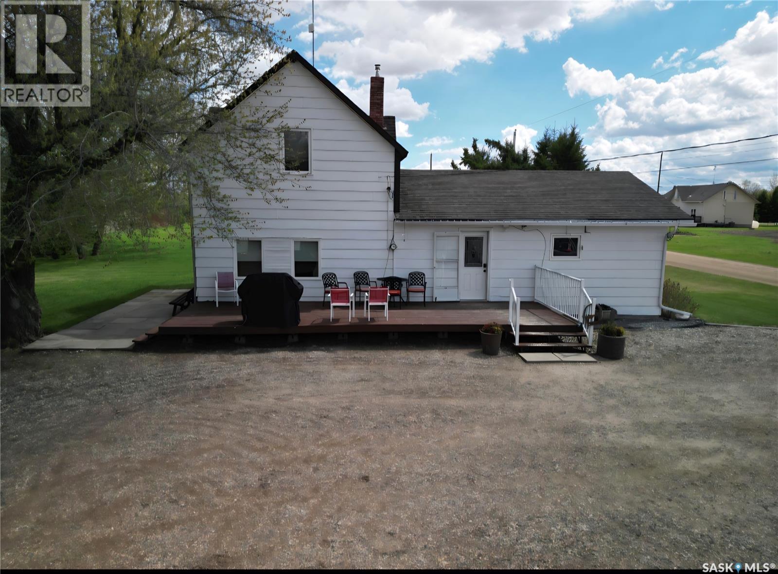 24 Railway AVENUE