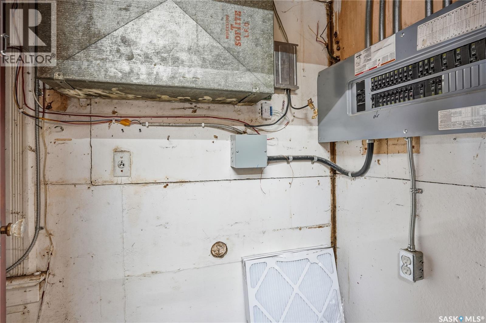 35 Main Street Property Photo 32