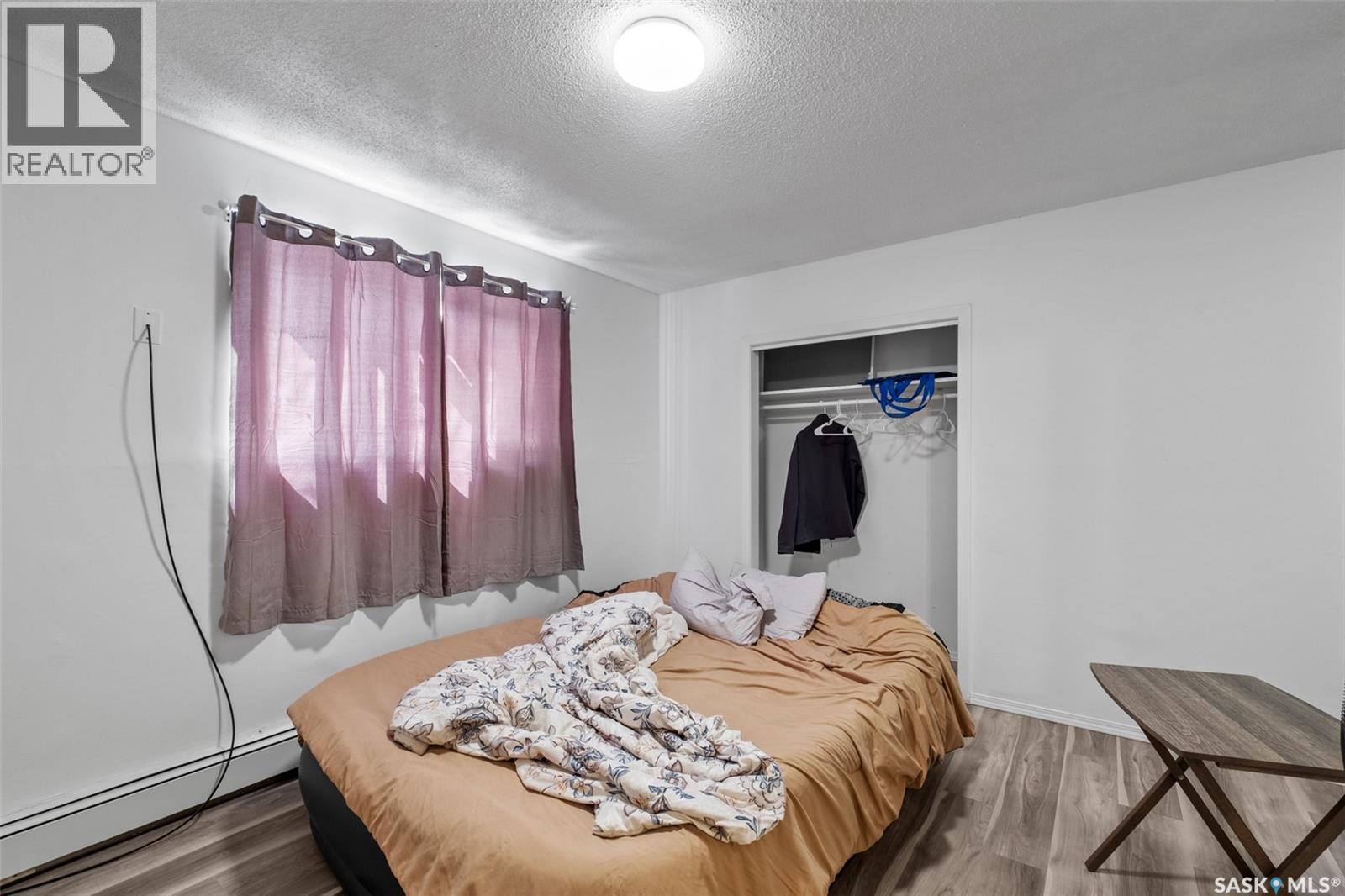 419 9th Street E Property Photo 15