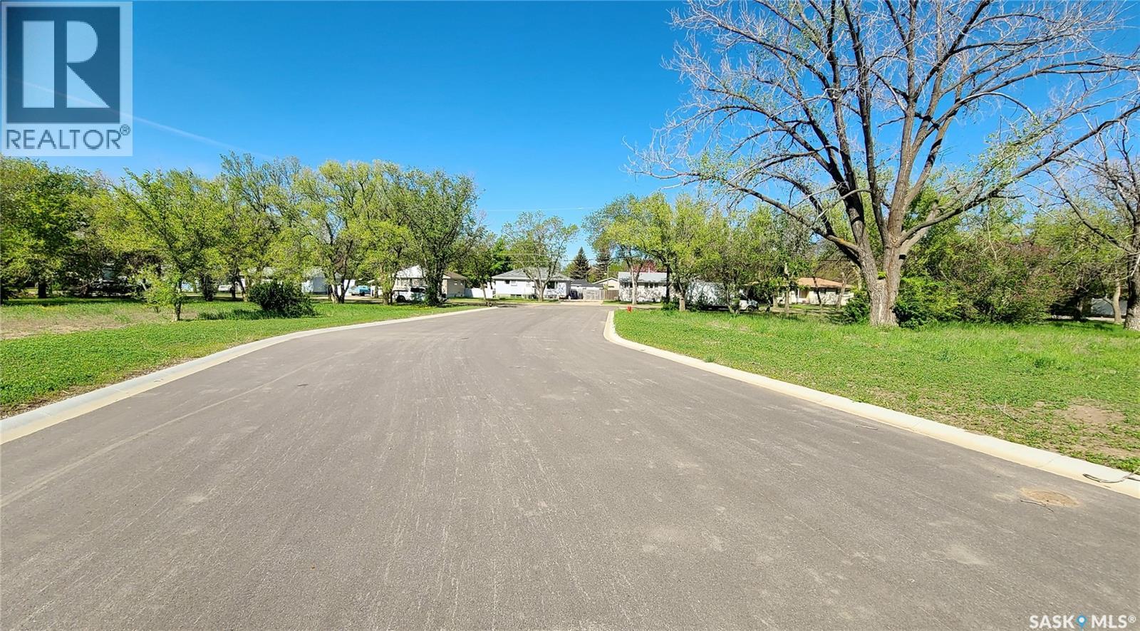 16 Kenney Crescent Property Photo 10