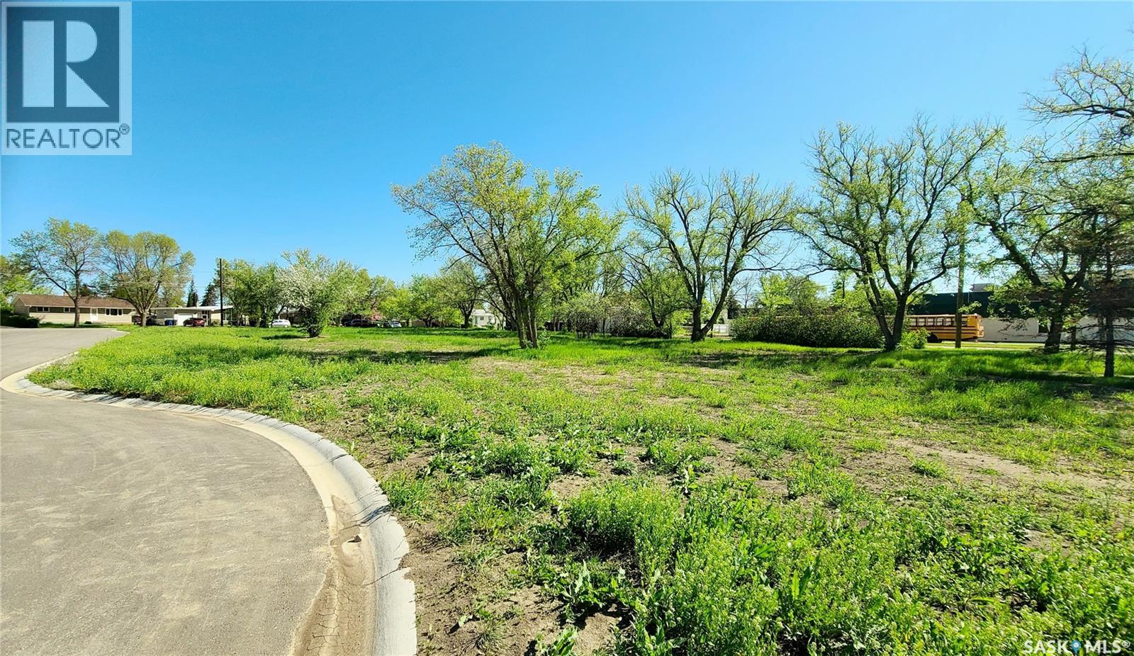 16 Kenney Crescent Property Photo 15