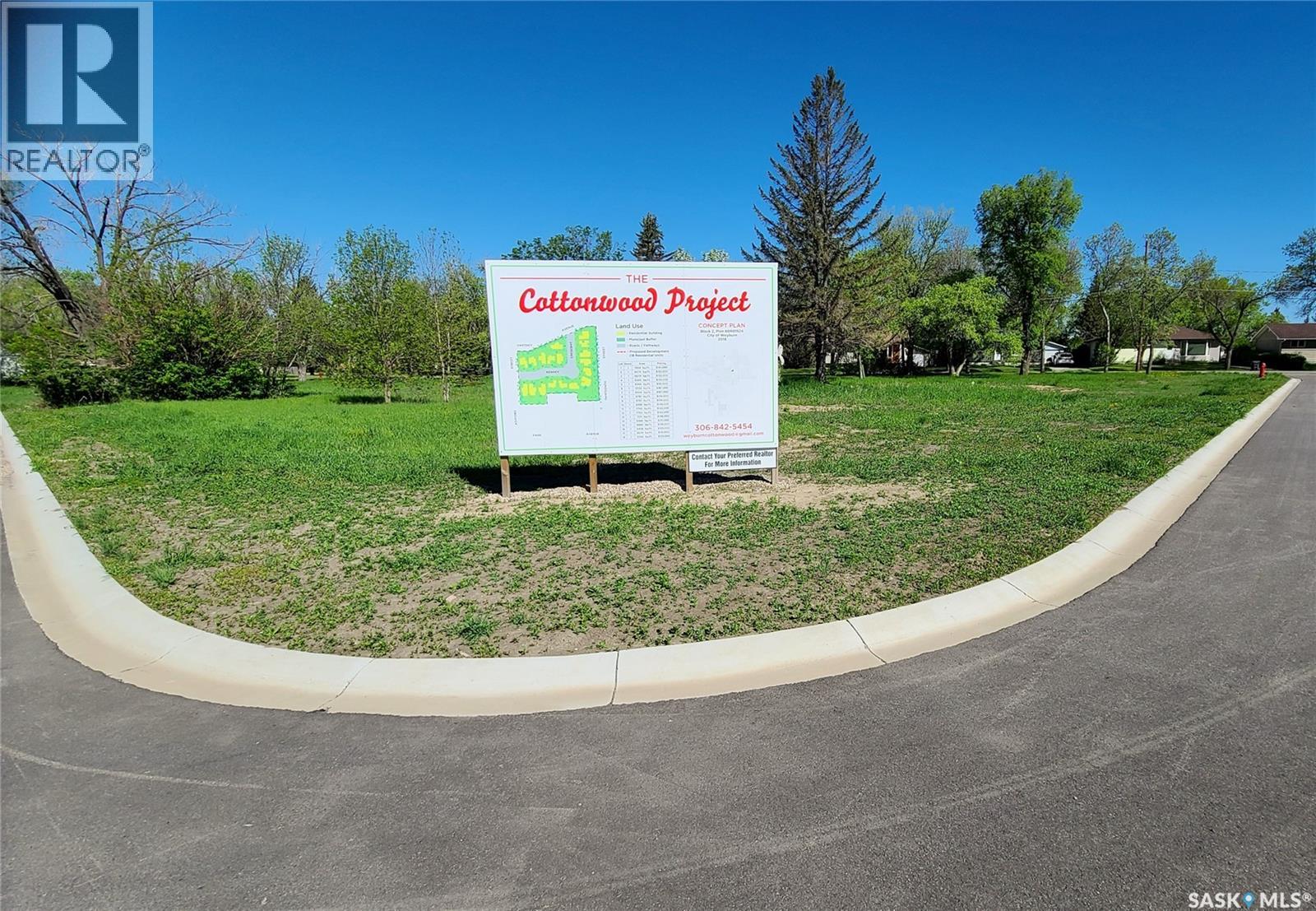 16 Kenney Crescent Property Photo 18