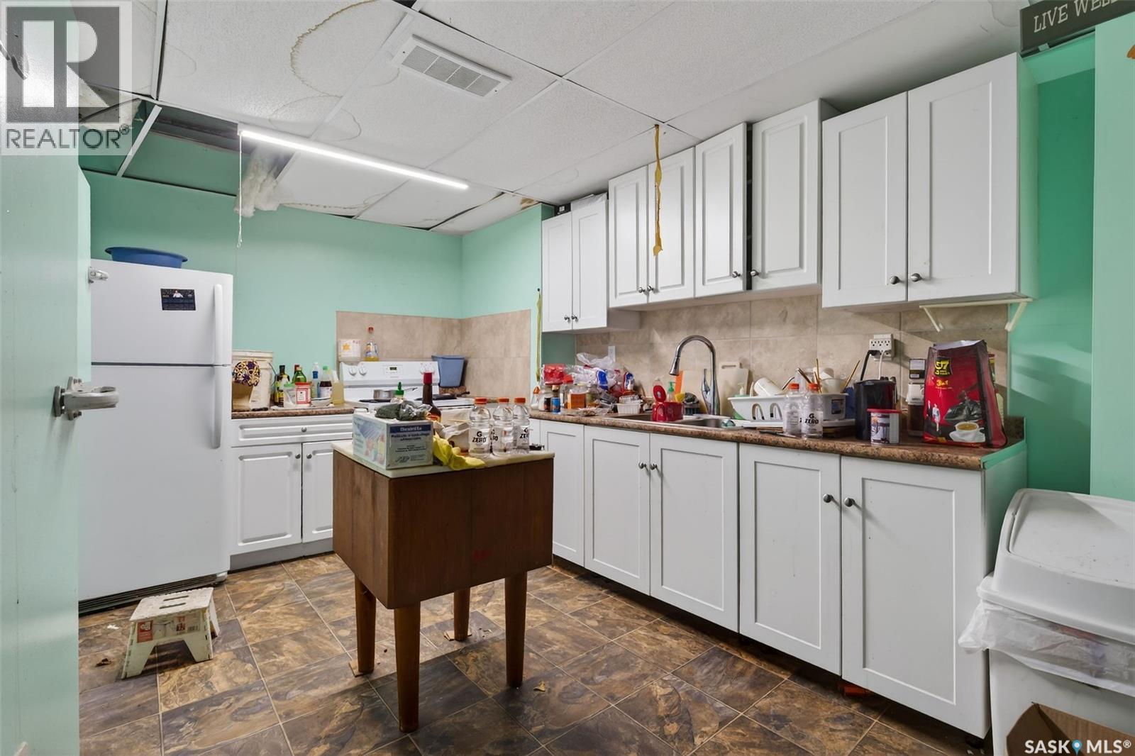 56 13th Street W Property Photo 24