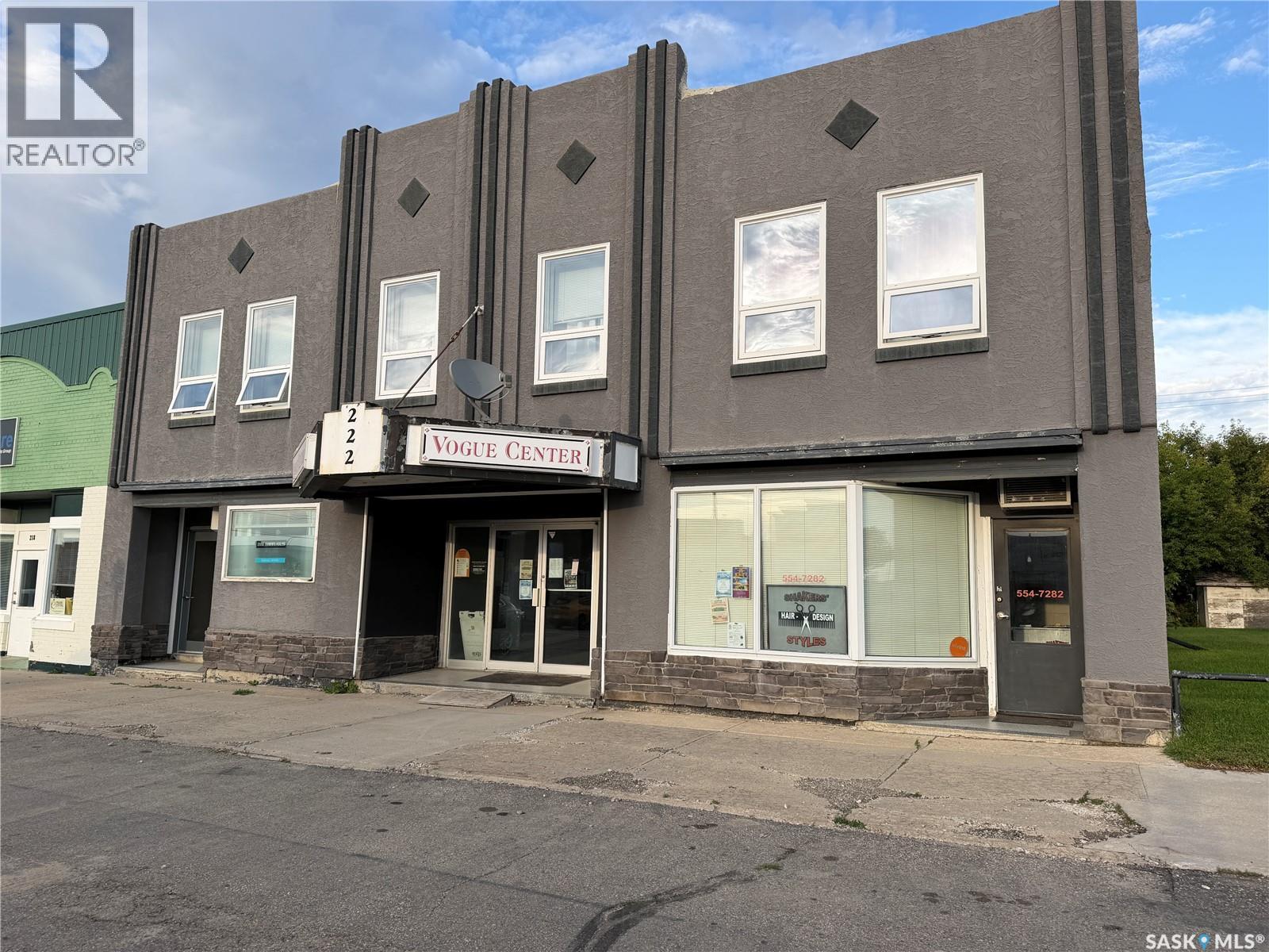 222 Bosworth Street Property Photo 2