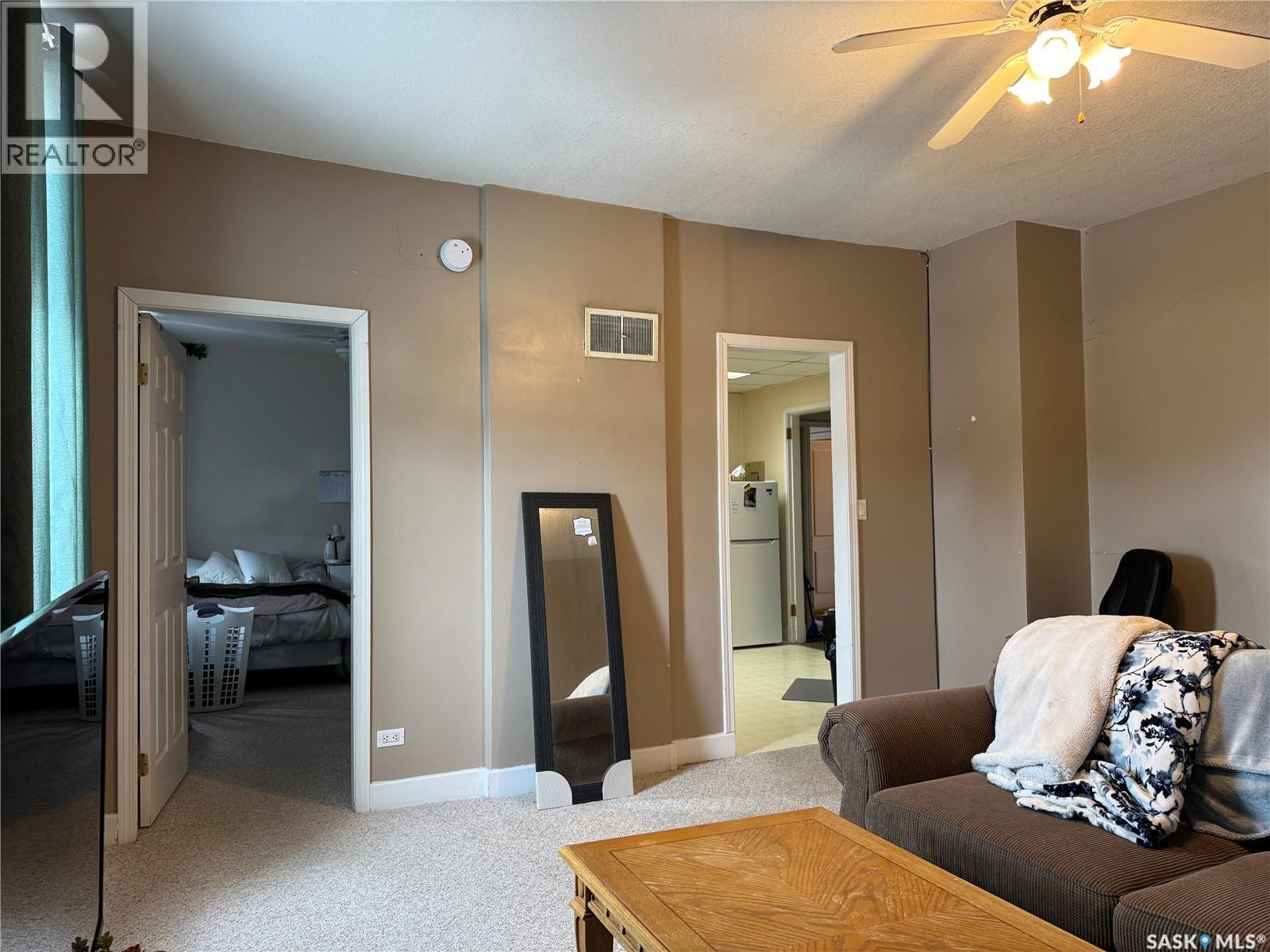 222 Bosworth Street Property Photo 18