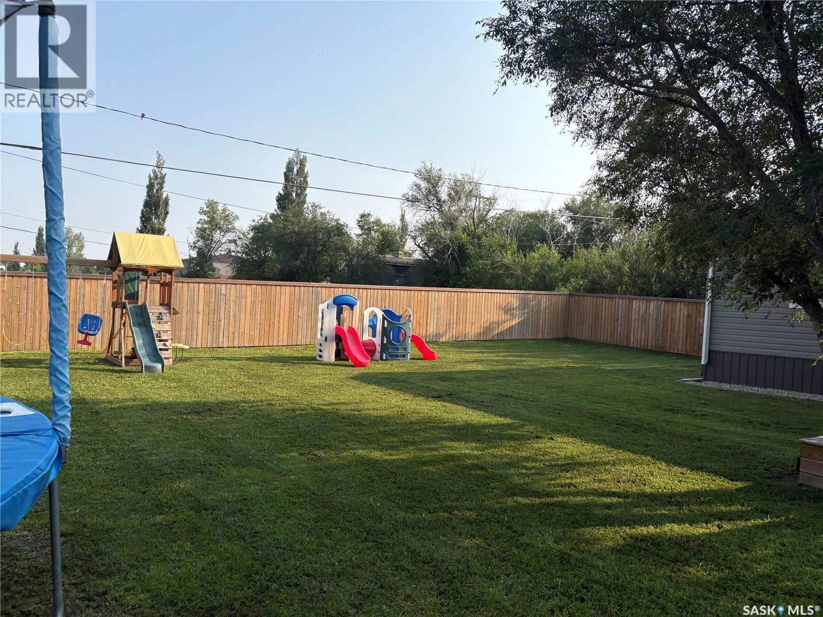 151 2nd Avenue Property Photo 44