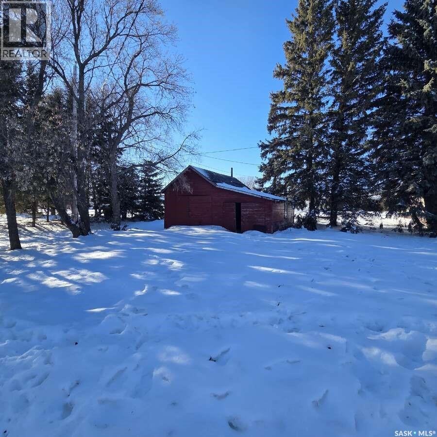 128 Railway Avenue Property Photo 3