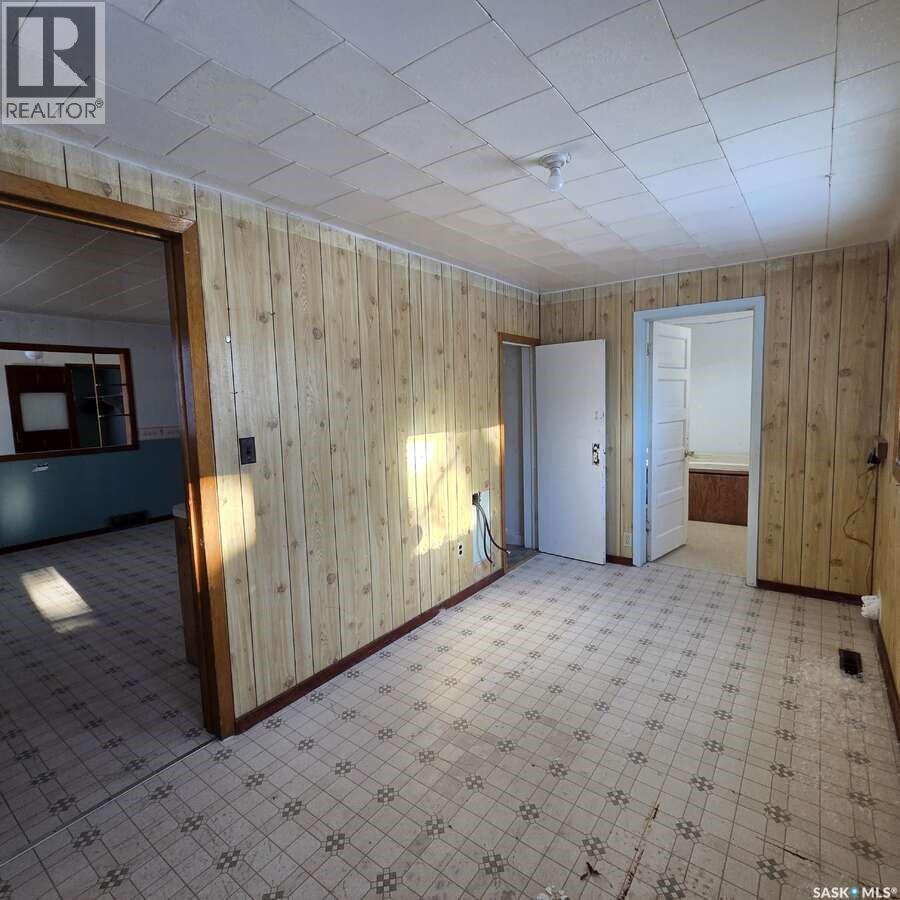 128 Railway Avenue Property Photo 4