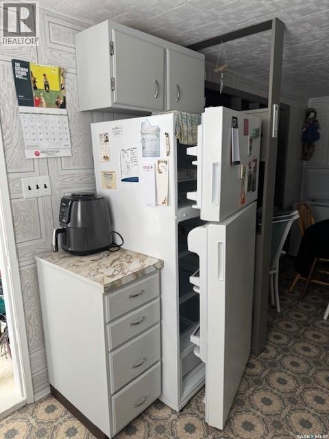 692 Aqualane Avenue Property Photo 4