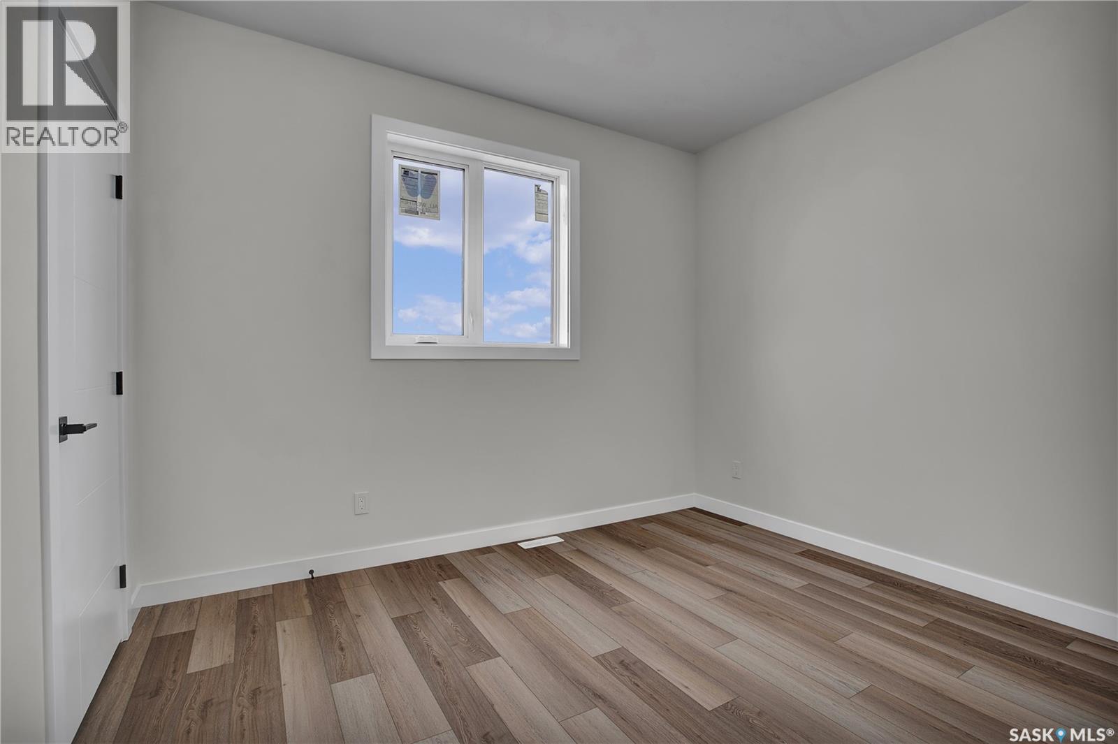 220 Veterans Drive Property Photo 8
