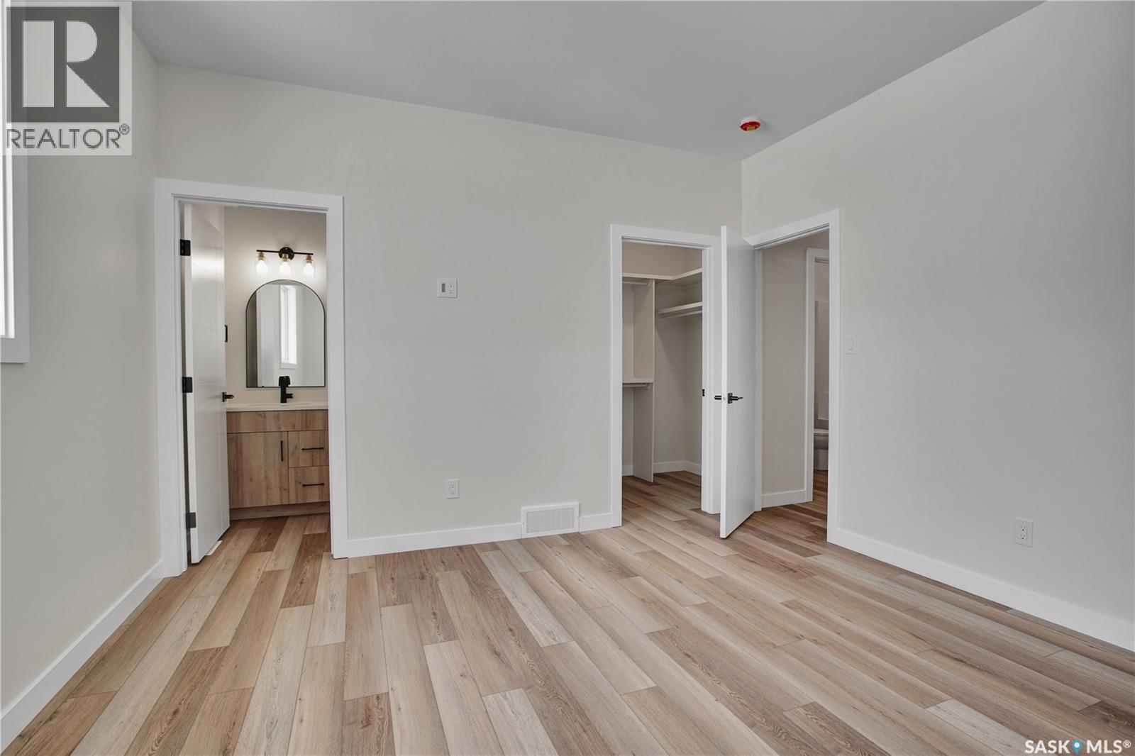 220 Veterans Drive Property Photo 14