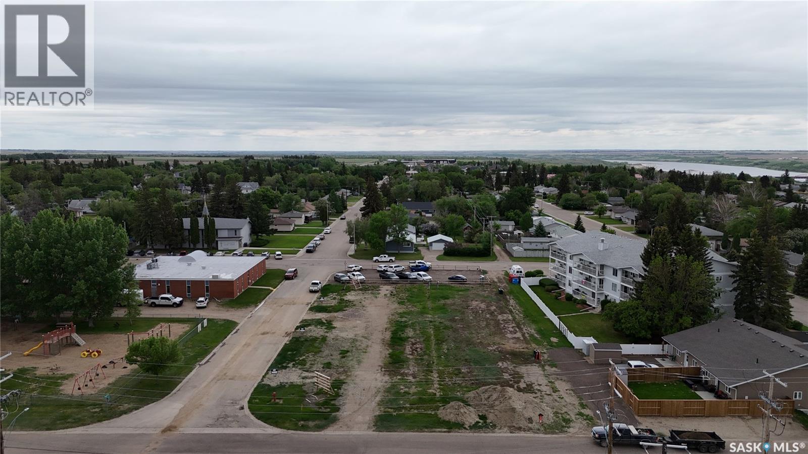 100-102 Thomson Street Property Photo 5