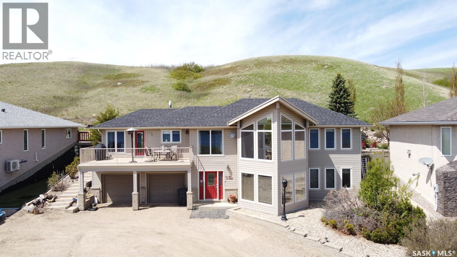 9 Pelican Pass Property Photo 2
