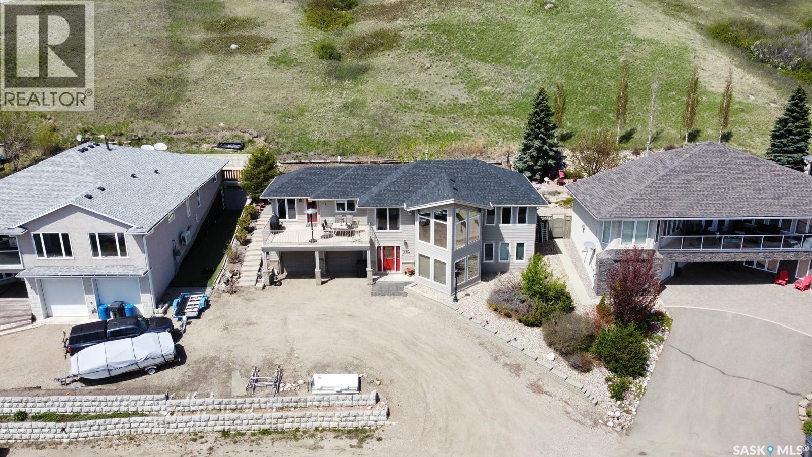 9 Pelican Pass Property Photo 3