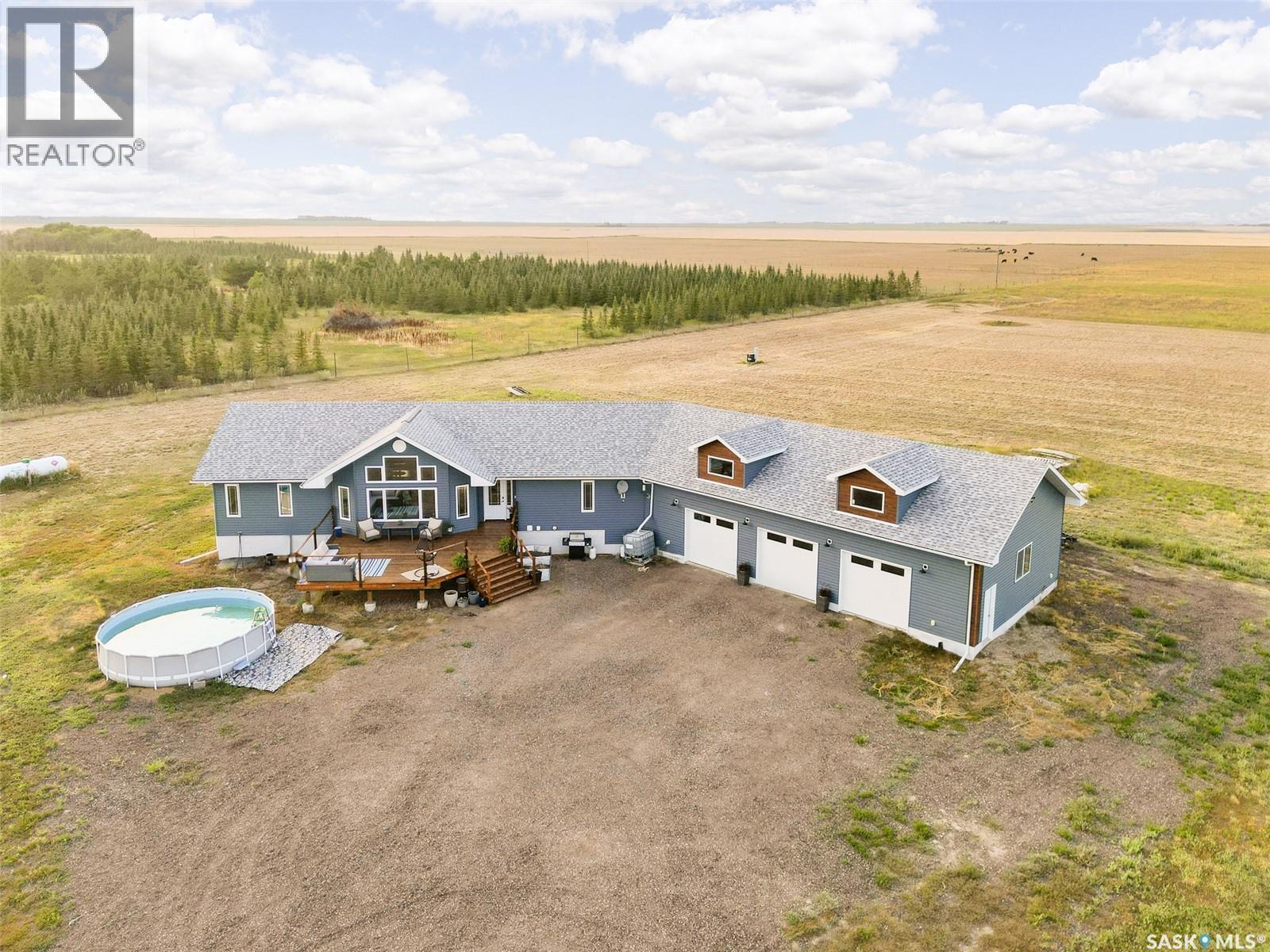 Adrian Acreage Property Photo 1
