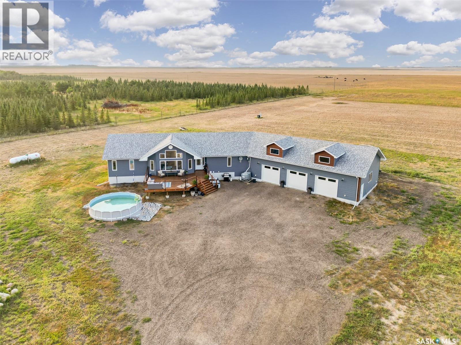 Adrian Acreage Property Photo 3