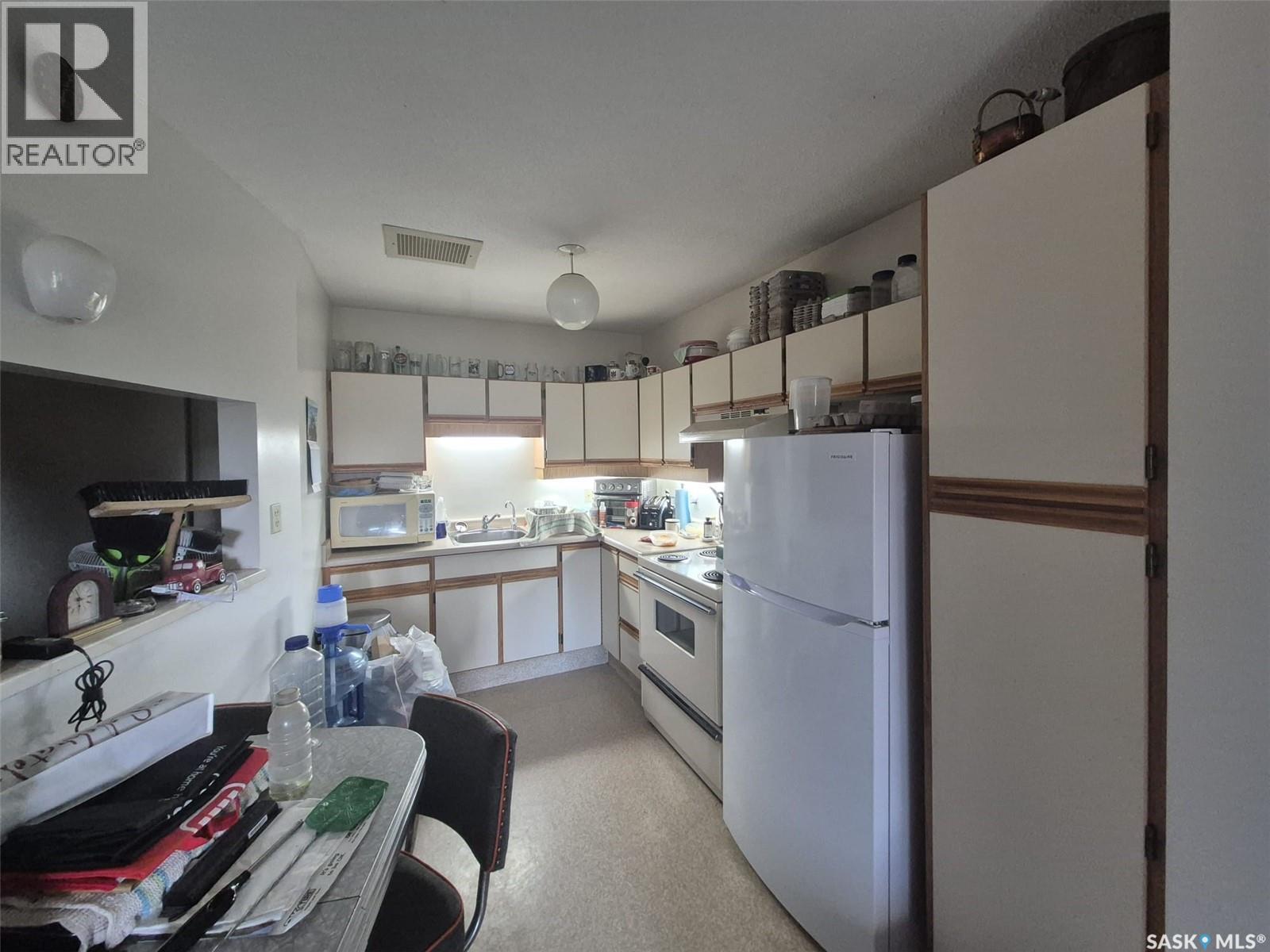 10 Pearl Avenue Property Photo 17