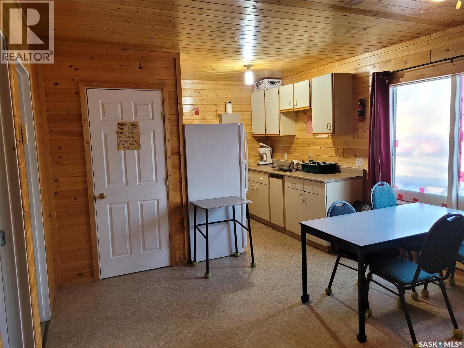 Clarke Lake Lodge Property Photo 17