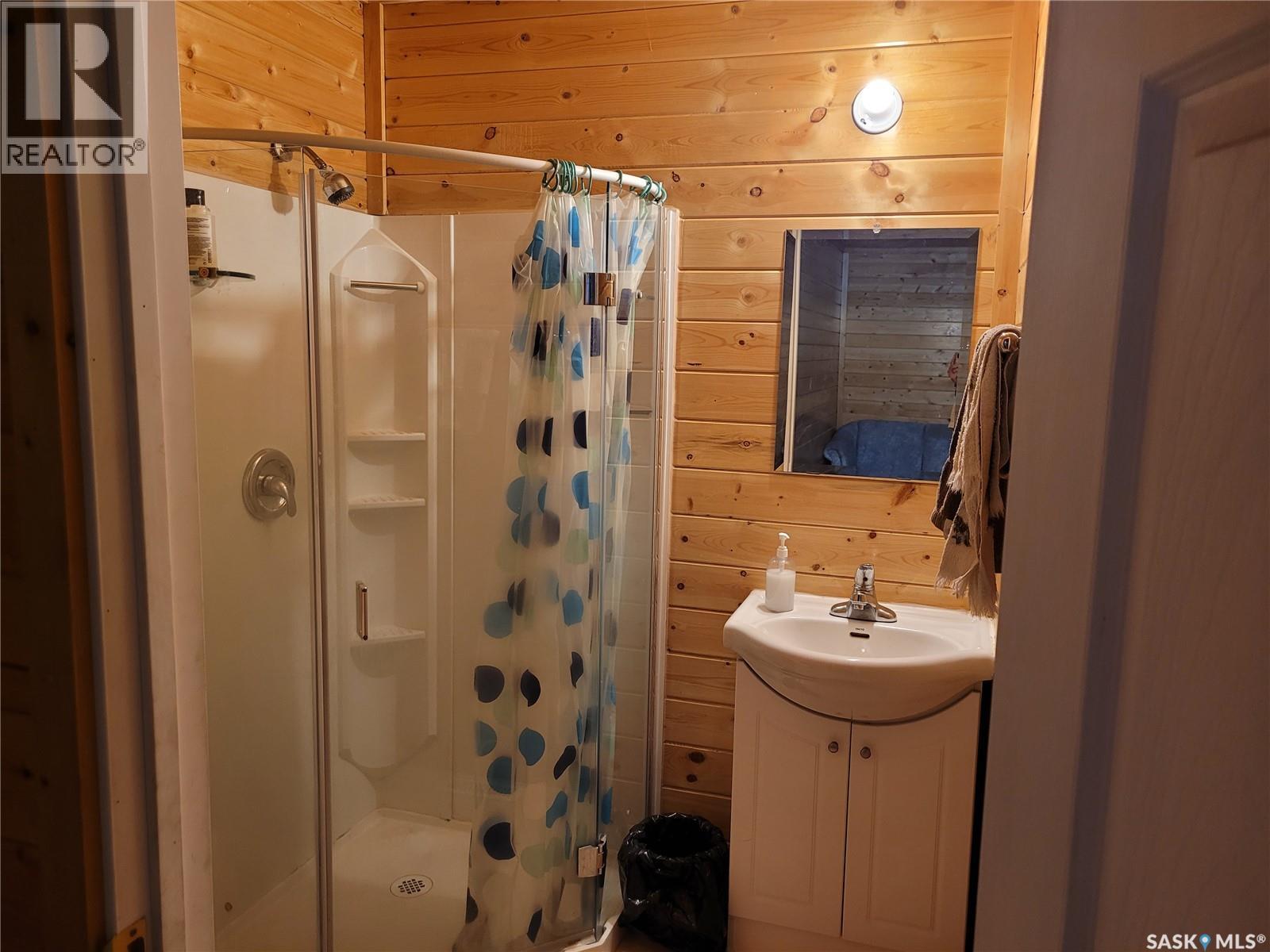 Clarke Lake Lodge Property Photo 22