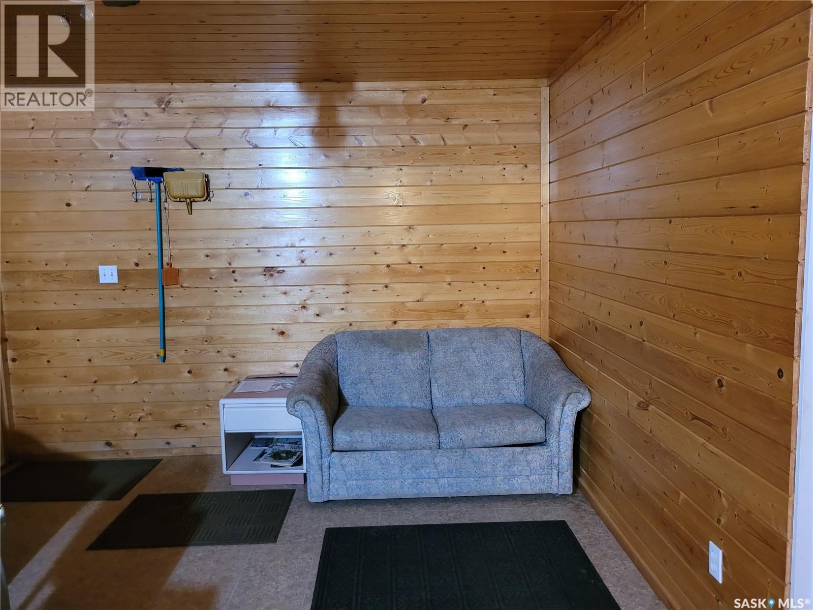 Clarke Lake Lodge Property Photo 23