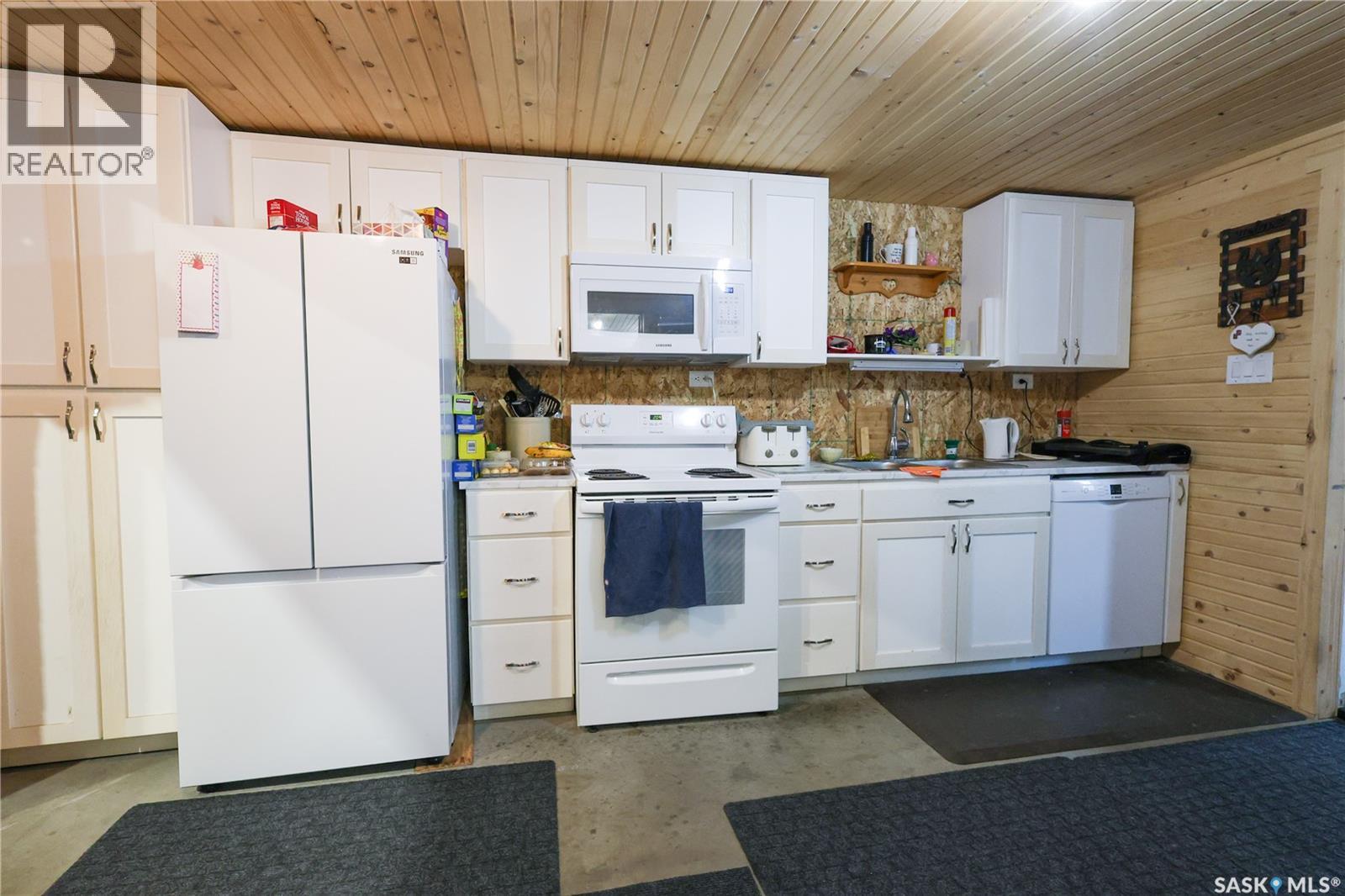 Rm Of Duck Lake Ranch Property Photo 10