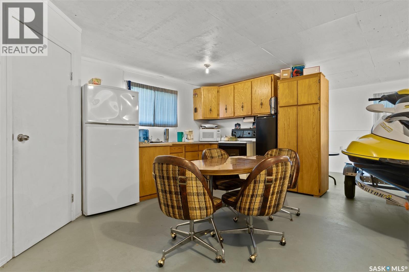 124 Merle Crescent Property Photo 11