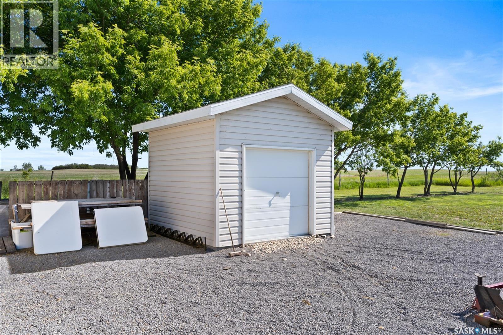 124 Merle Crescent Property Photo 15