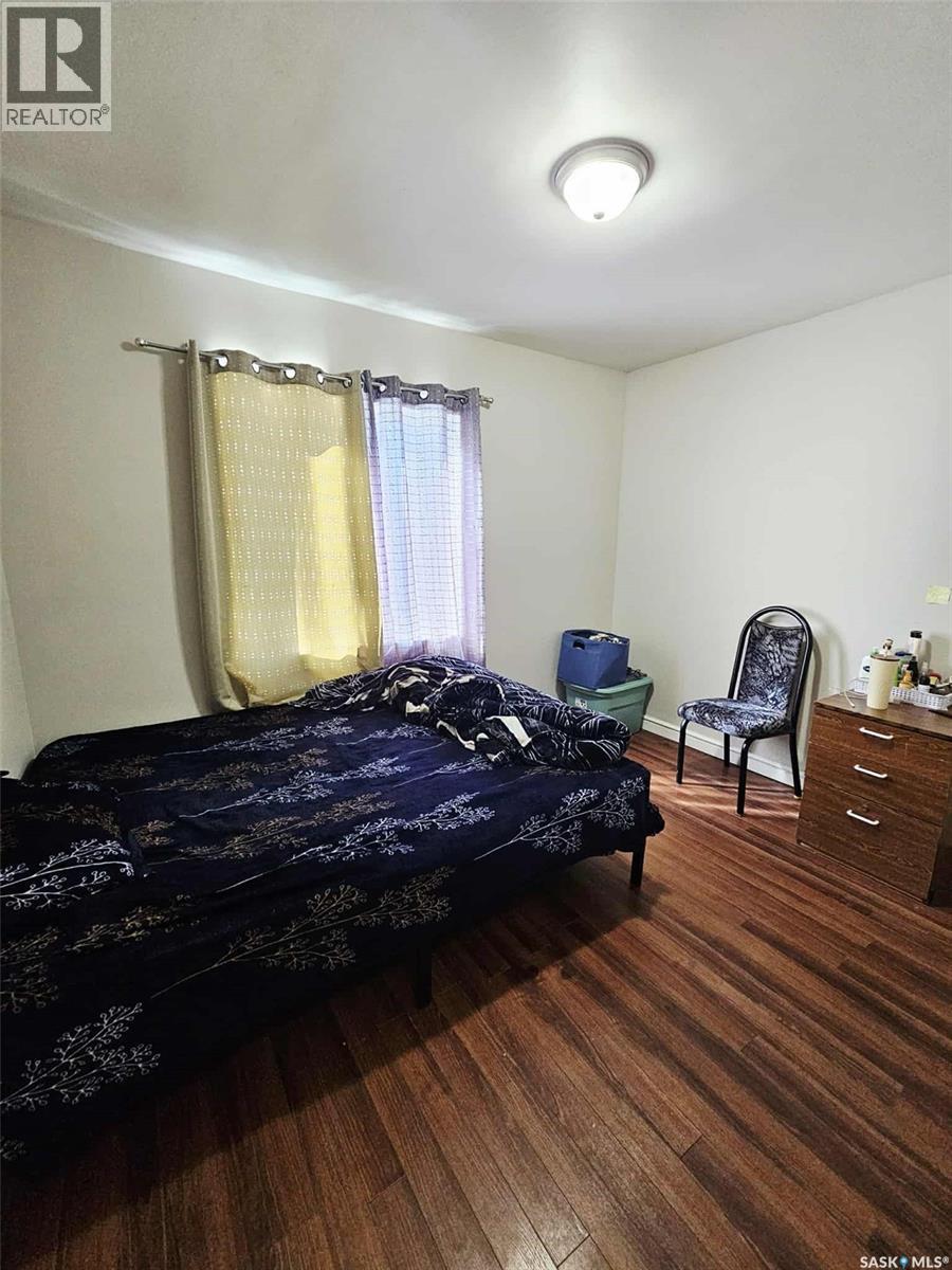 201 Broadway Street W Property Photo 6