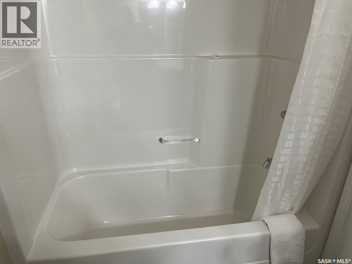 3 1250 Aaro Avenue Property Photo 17