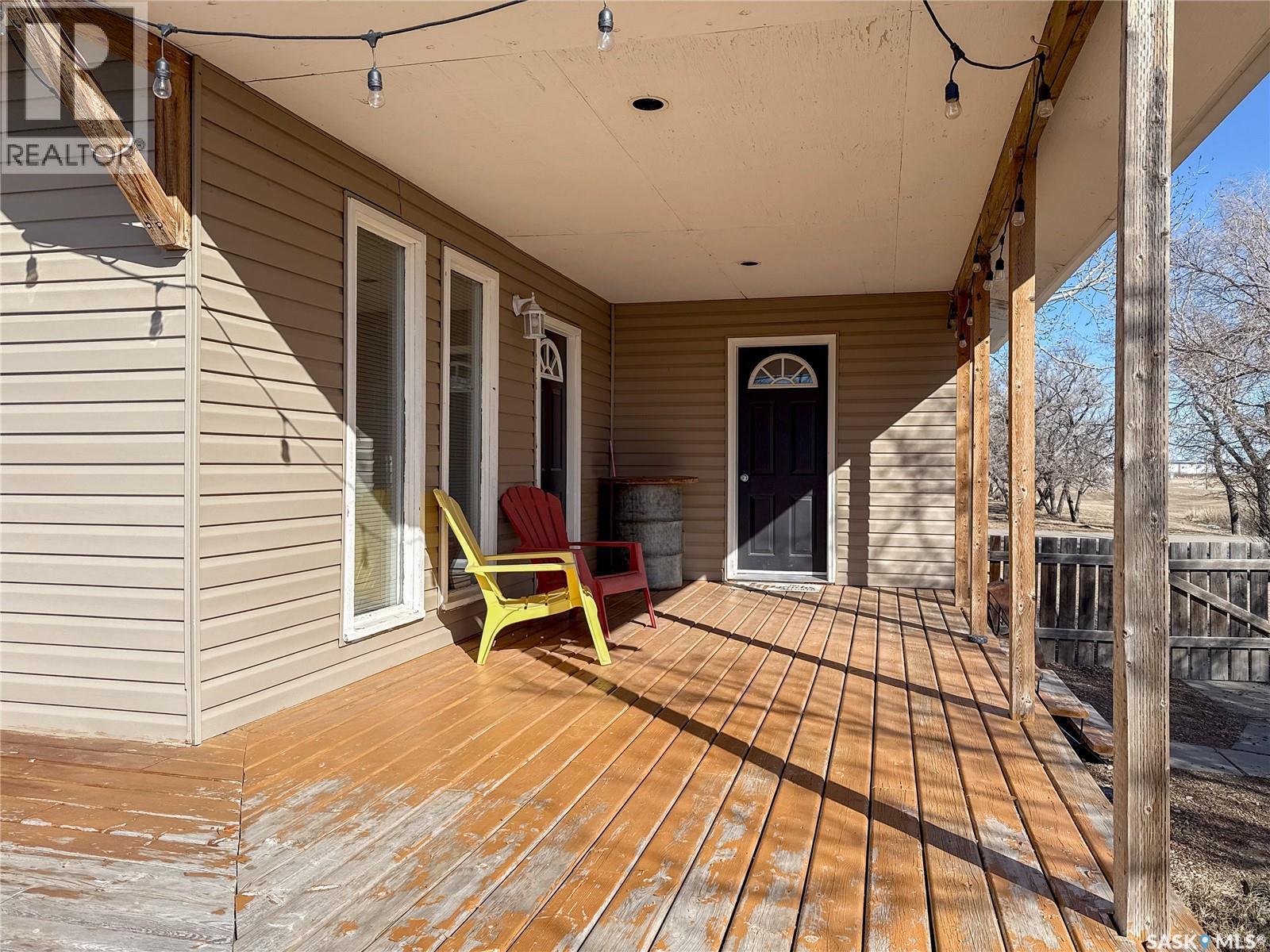 103 1st Street E Property Photo 39